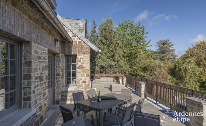 Ch�teau � Erez�e pour 12/15 personnes en Ardenne