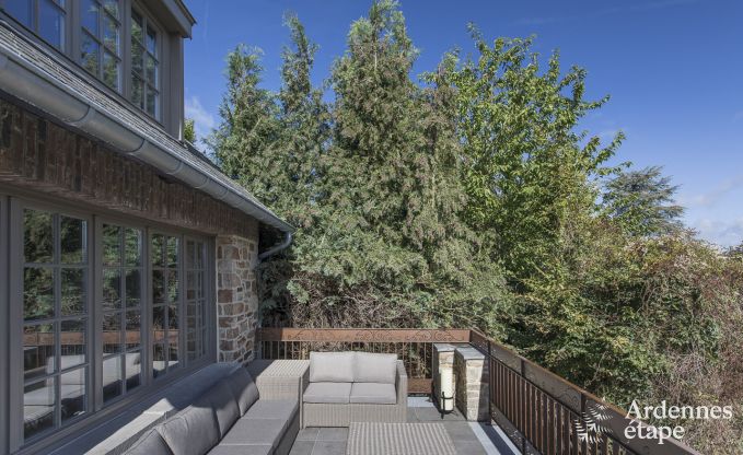 Ch�teau � Erez�e pour 12/15 personnes en Ardenne