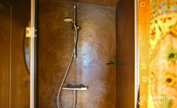 Gte insolite  Ereze pour 2 personnes en Ardenne