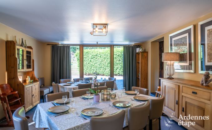 Maison de vacances avec jacuzzi couvert � Erez�e pour 16 personnes en Ardenne