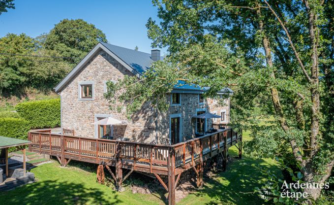 Maison de vacances avec jacuzzi couvert � Erez�e pour 16 personnes en Ardenne