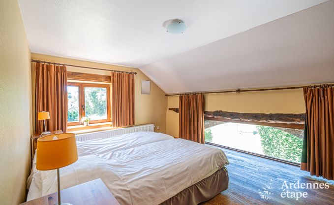 Maison de vacances avec jacuzzi couvert � Erez�e pour 16 personnes en Ardenne