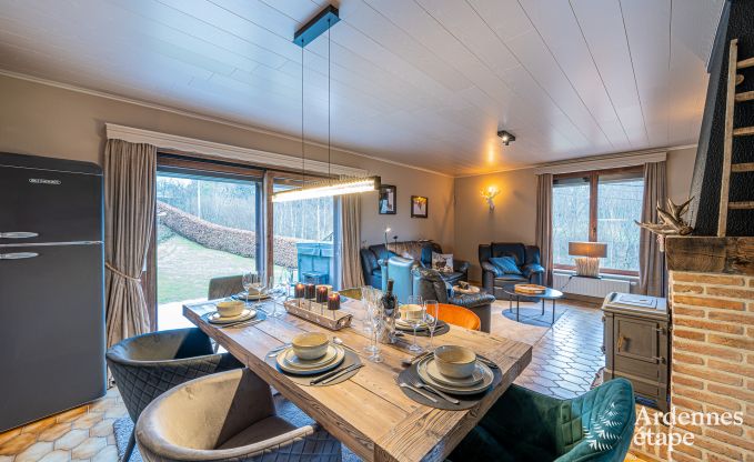 Gte confortable pour 6 personnes  Ereze, Ardenne : profitez du confort, du jacuzzi et de la proximit de la nature