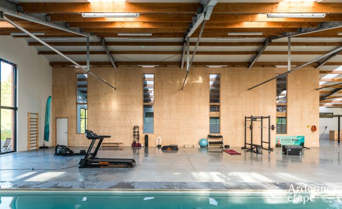 Maison de vacances spacieuse  Ereze avec piscine et salle de fitness pour 38 sportifs