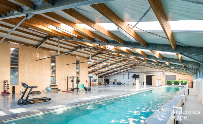 Maison de vacances spacieuse  Ereze avec piscine et salle de fitness pour 38 sportifs