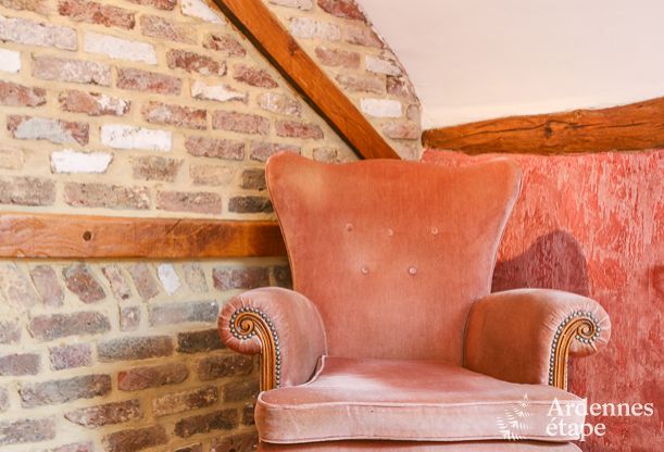 Maison spacieuse 12 personnes � Erez�e, 6 chambres, sauna, jacuzzi, salle de jeux, Ardenne