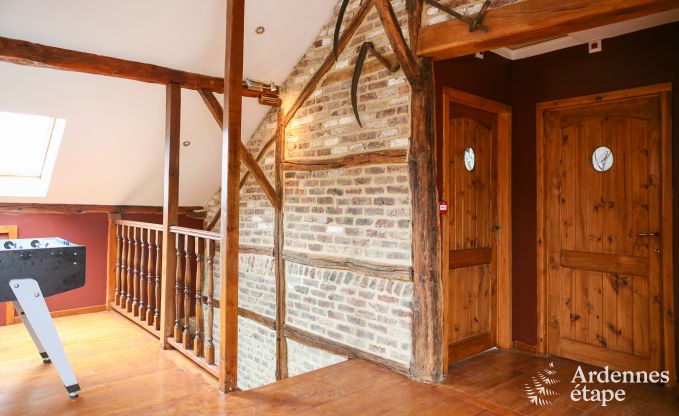 Maison spacieuse 12 personnes � Erez�e, 6 chambres, sauna, jacuzzi, salle de jeux, Ardenne