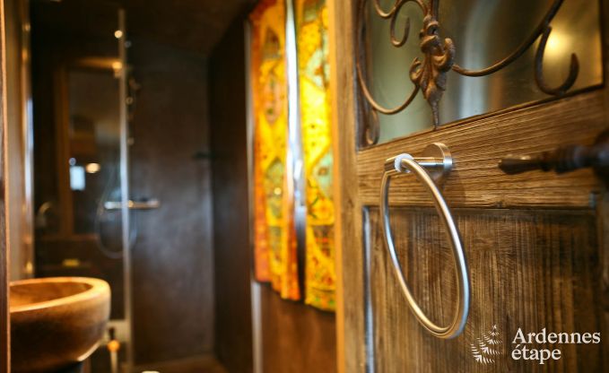 Gte insolite  Ereze pour 2 personnes en Ardenne