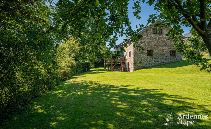 Maison de vacances avec jacuzzi couvert � Erez�e pour 16 personnes en Ardenne