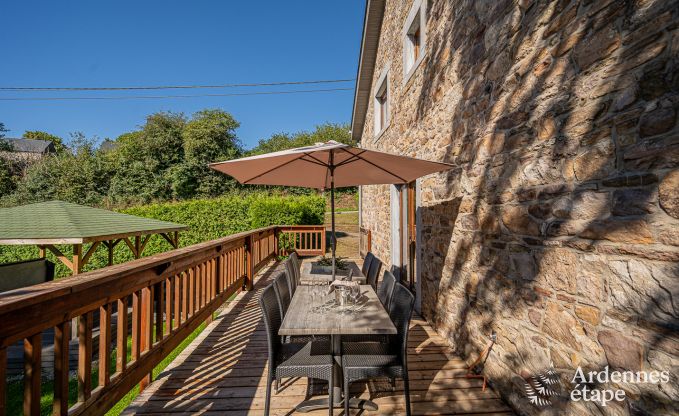 Maison de vacances avec jacuzzi couvert � Erez�e pour 16 personnes en Ardenne