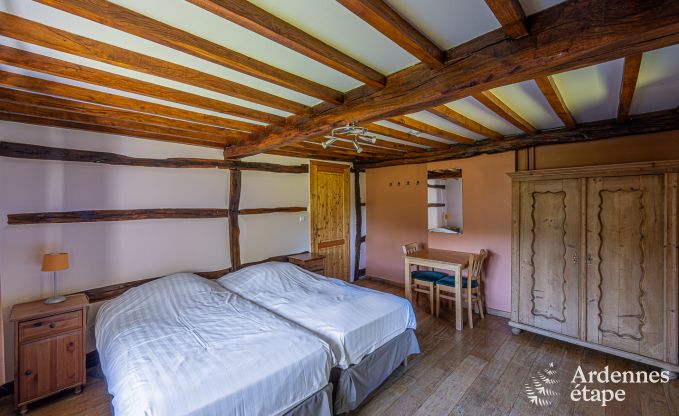 Maison de vacances avec jacuzzi couvert � Erez�e pour 16 personnes en Ardenne