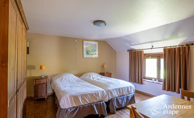 Maison de vacances avec jacuzzi couvert � Erez�e pour 16 personnes en Ardenne