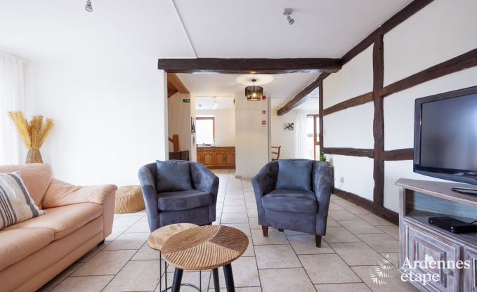 Maison de vacances spacieuse � Erez�e avec piscine et salle de fitness pour 38 sportifs