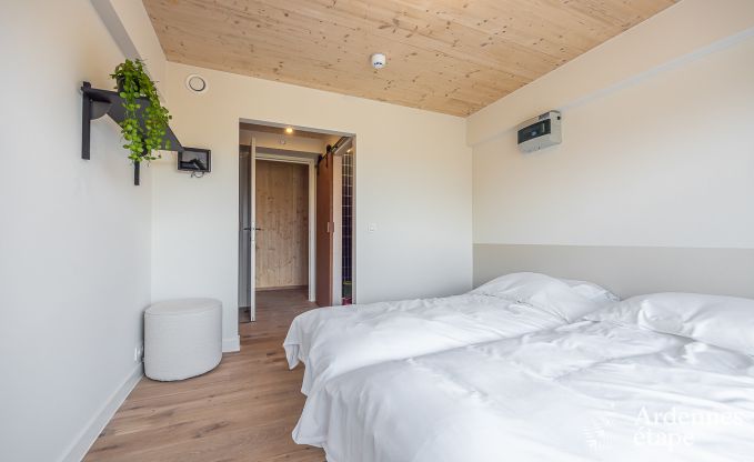 Maison de vacances spacieuse � Erez�e avec piscine et salle de fitness pour 38 sportifs