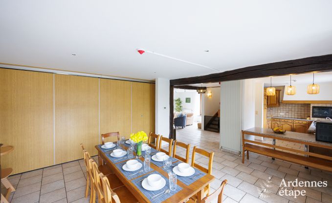 Maison de vacances spacieuse � Erez�e avec piscine et salle de fitness pour 38 sportifs