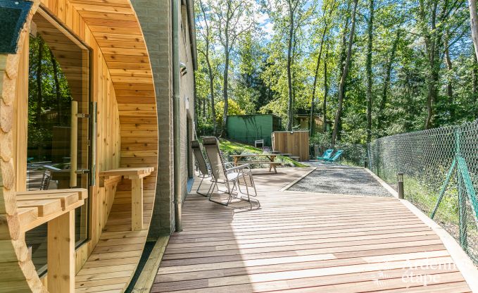 Maison de vacances ind�pendante � �rez�e pour 4 personnes avec jardin priv�, sauna ext�rieur et �quipements de jeu