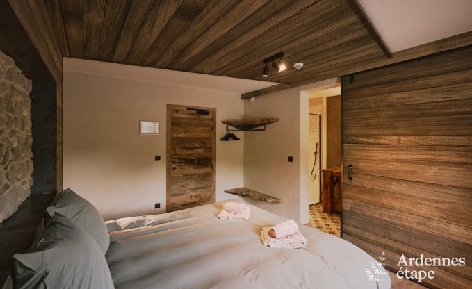 Villa luxueuse  Ereze avec 9 chambres, 9 salles de bains, piscine intrieure, sauna et grand jardin pour 24 personnes