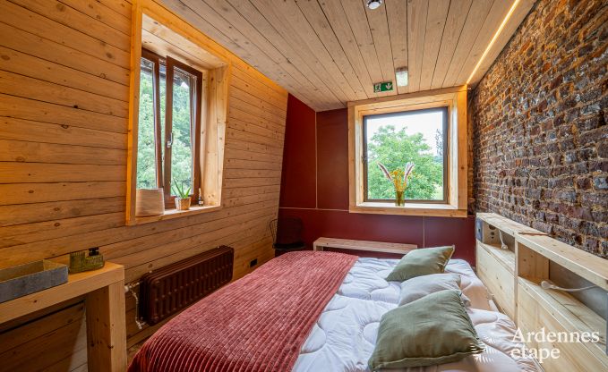 Maison de vacances exceptionnelle  Esneux pour 18 personnes avec 6 chambres, piscine  dbordement et jacuzzi extrieur