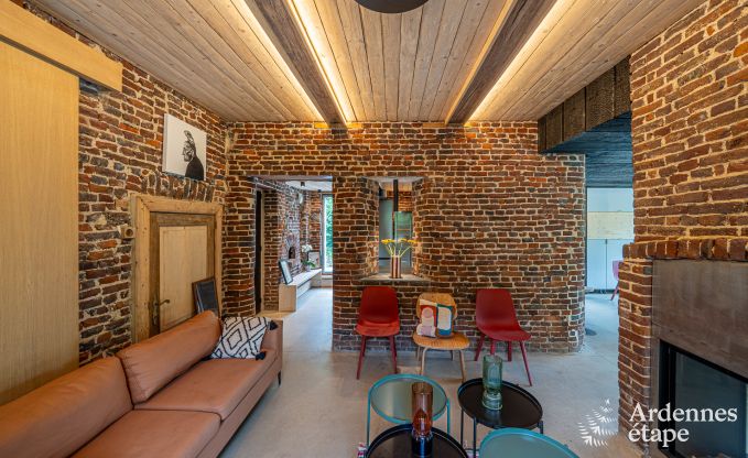 Maison de vacances exceptionnelle  Esneux pour 18 personnes avec 6 chambres, piscine  dbordement et jacuzzi extrieur