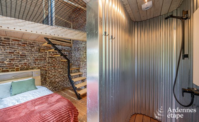 Maison de vacances exceptionnelle  Esneux pour 18 personnes avec 6 chambres, piscine  dbordement et jacuzzi extrieur