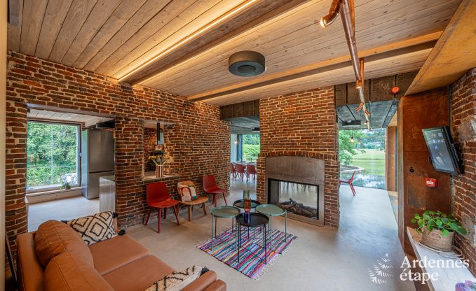 Maison de vacances exceptionnelle  Esneux pour 18 personnes avec 6 chambres, piscine  dbordement et jacuzzi extrieur