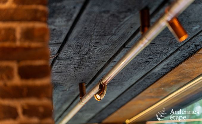 Maison de vacances exceptionnelle  Esneux pour 18 personnes avec 6 chambres, piscine  dbordement et jacuzzi extrieur