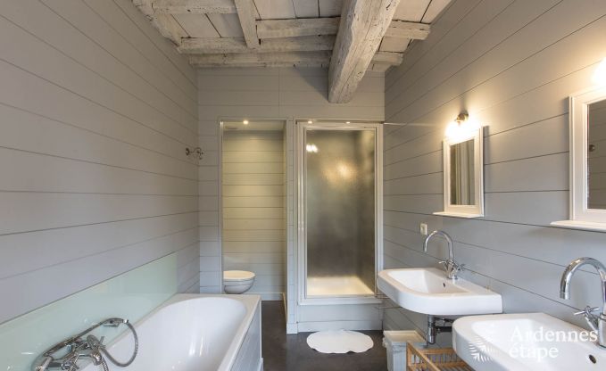 Maison de vacances � Maredsous pour 32 personnes en Ardenne