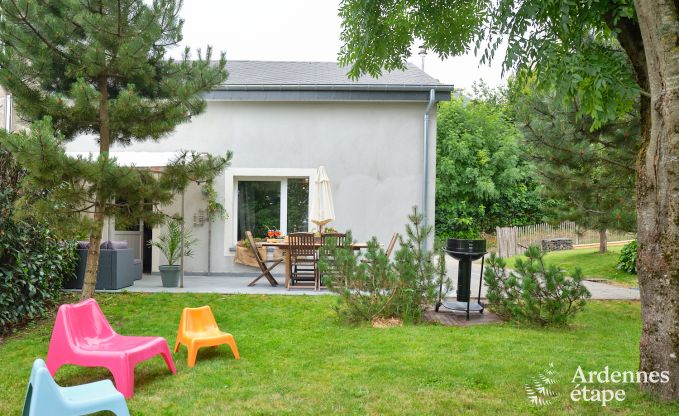 Maison de vacances pour 5 personnes  Fauvillers, idale pour une famille : jardin priv, jeux, chien admis