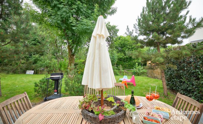 Maison de vacances pour 5 personnes  Fauvillers, idale pour une famille : jardin priv, jeux, chien admis