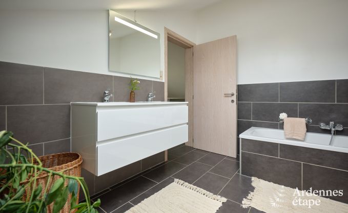 Maison de vacances pour 5 personnes � Fauvillers, id�ale pour une famille : jardin priv�, jeux, chien admis