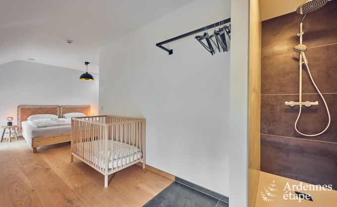 Villa haut de gamme � Ferri�res Ardenne, 15 personnes, 7 chambres, spa, piscine chauff�e, jardin priv�, �quipements adapt�s