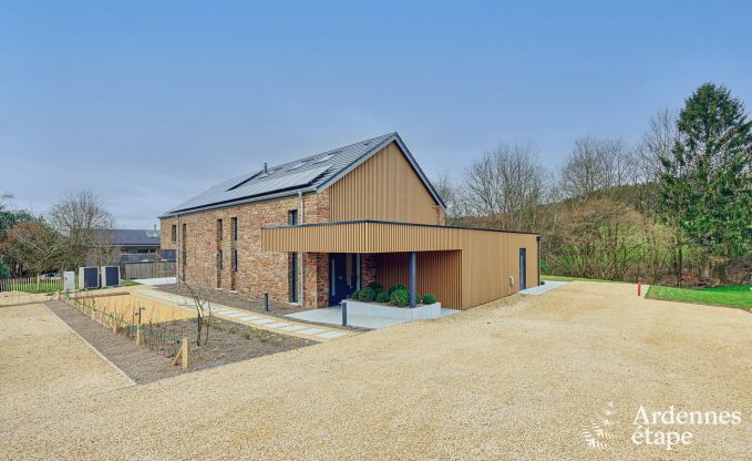 Villa haut de gamme � Ferri�res Ardenne, 15 personnes, 7 chambres, spa, piscine chauff�e, jardin priv�, �quipements adapt�s
