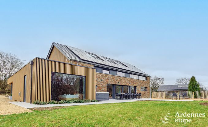 Villa haut de gamme � Ferri�res Ardenne, 15 personnes, 7 chambres, spa, piscine chauff�e, jardin priv�, �quipements adapt�s