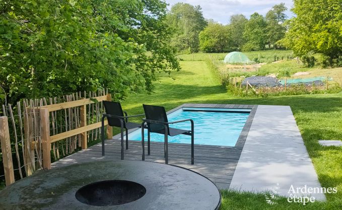 Villa haut de gamme � Ferri�res Ardenne, 15 personnes, 7 chambres, spa, piscine chauff�e, jardin priv�, �quipements adapt�s