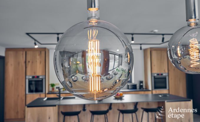 Villa haut de gamme � Ferri�res Ardenne, 15 personnes, 7 chambres, spa, piscine chauff�e, jardin priv�, �quipements adapt�s