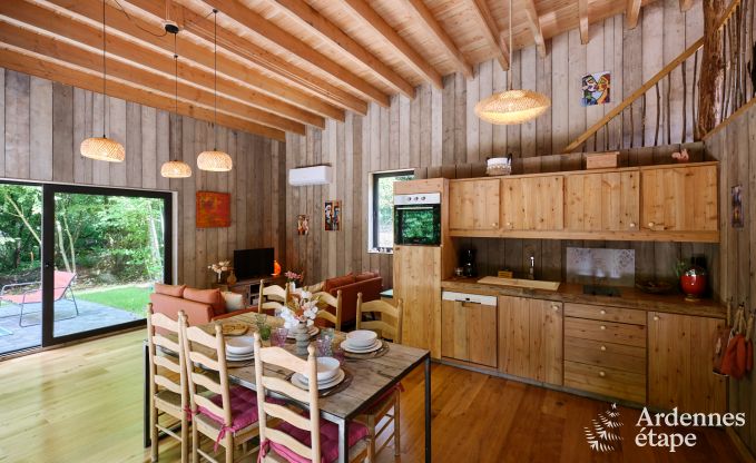 Charmant chalet pour 4 personnes avec 2 chambres, terrasse prive et barbecue