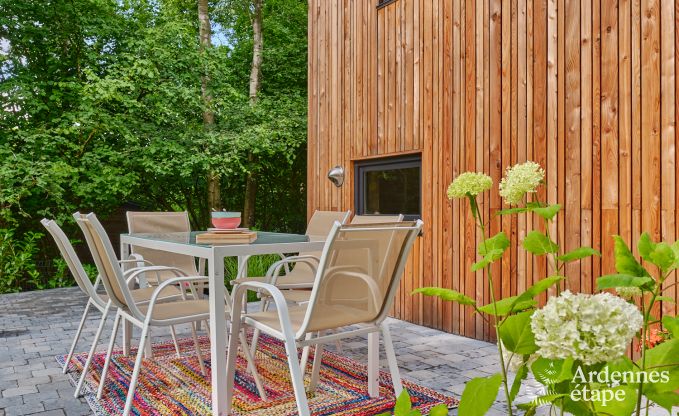 Charmant chalet pour 4 personnes avec 2 chambres, terrasse prive et barbecue