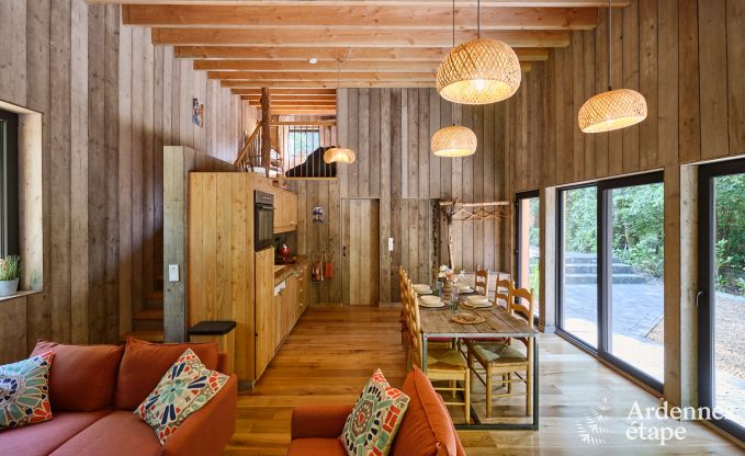 Charmant chalet pour 4 personnes avec 2 chambres, terrasse prive et barbecue