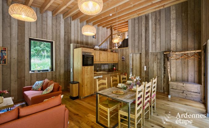 Charmant chalet pour 4 personnes avec 2 chambres, terrasse prive et barbecue