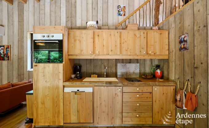 Charmant chalet pour 4 personnes avec 2 chambres, terrasse prive et barbecue