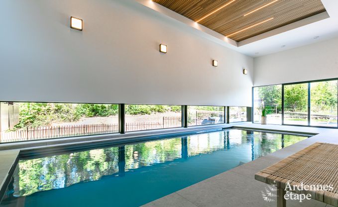 Gîte de luxe avec piscine pour 20 p. en Ardenne (Florennes)