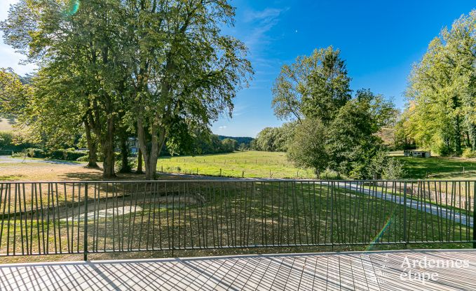 Maison de vacances � Florennes pour 20 personnes en Ardenne