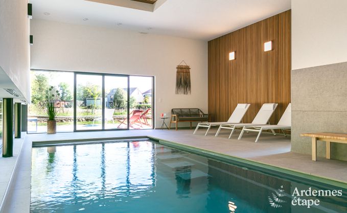 Maison de vacances � Florennes pour 20 personnes en Ardenne