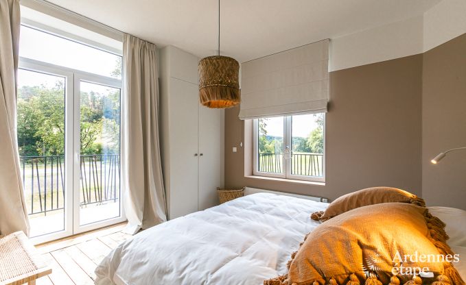 Maison de vacances � Florennes pour 20 personnes en Ardenne