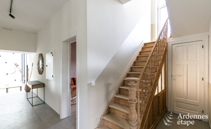 Maison de vacances � Florennes pour 20 personnes en Ardenne