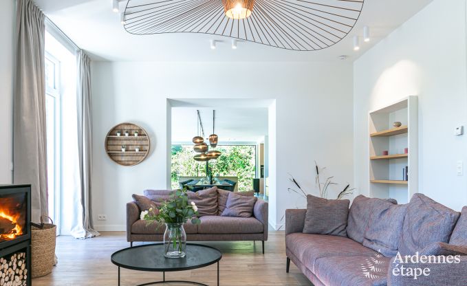 Maison de vacances � Florennes pour 20 personnes en Ardenne