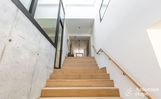 Maison de vacances � Florennes pour 20 personnes en Ardenne