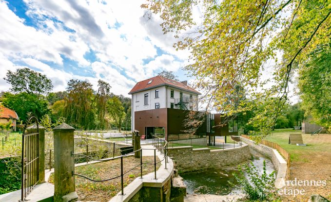 Maison de vacances � Florennes pour 20 personnes en Ardenne