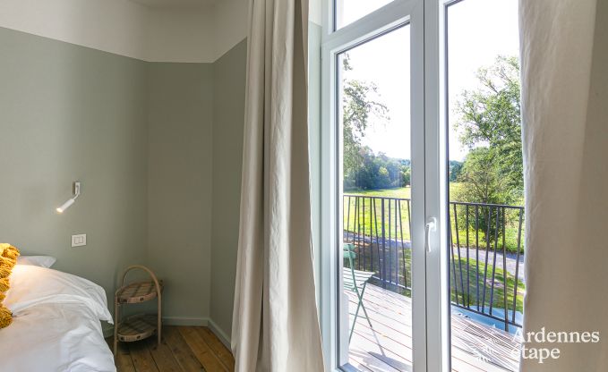 Maison de vacances � Florennes pour 20 personnes en Ardenne