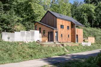 Chalet moderne à Florenville (Bouillon) pour 6 personnes